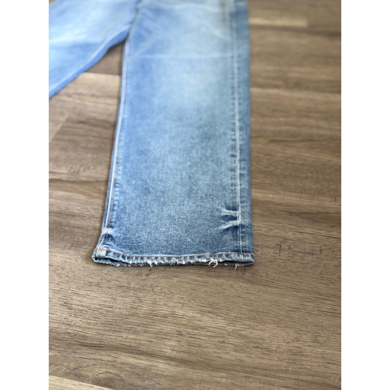 American Eagle Highest Rise Baggy Straight Jeans 10 NWT Medium Wash 90s