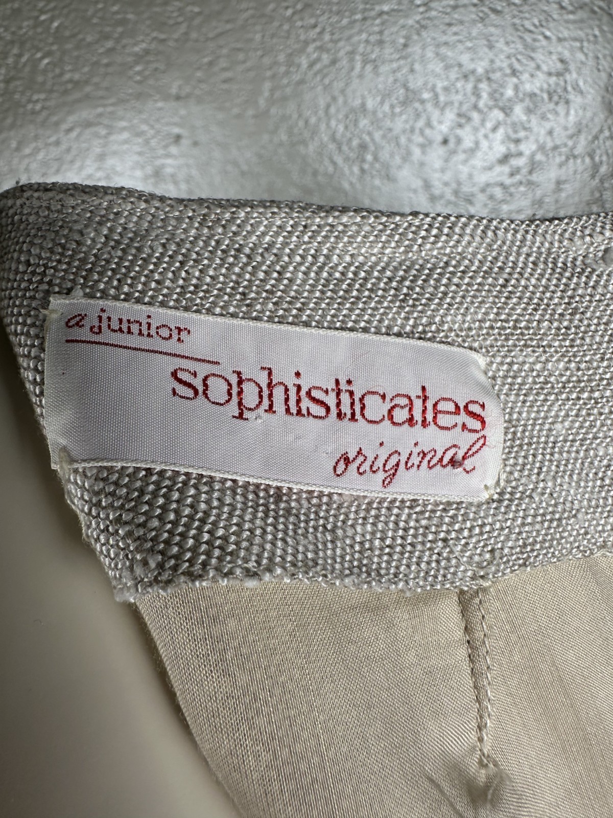 Vintage 1960’s Ladies JUNIOR SOPHISTICATES Tan Linen Two Piece Skirt Suit Set