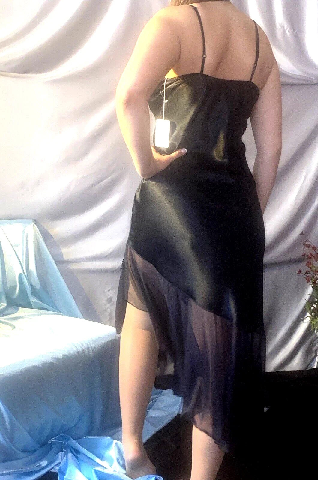 VTG SATIN LIQUID SHINY DRAPE NWT 80S NEGLIGEE HOLLYWOOD GLITZ M EMBELLISHED