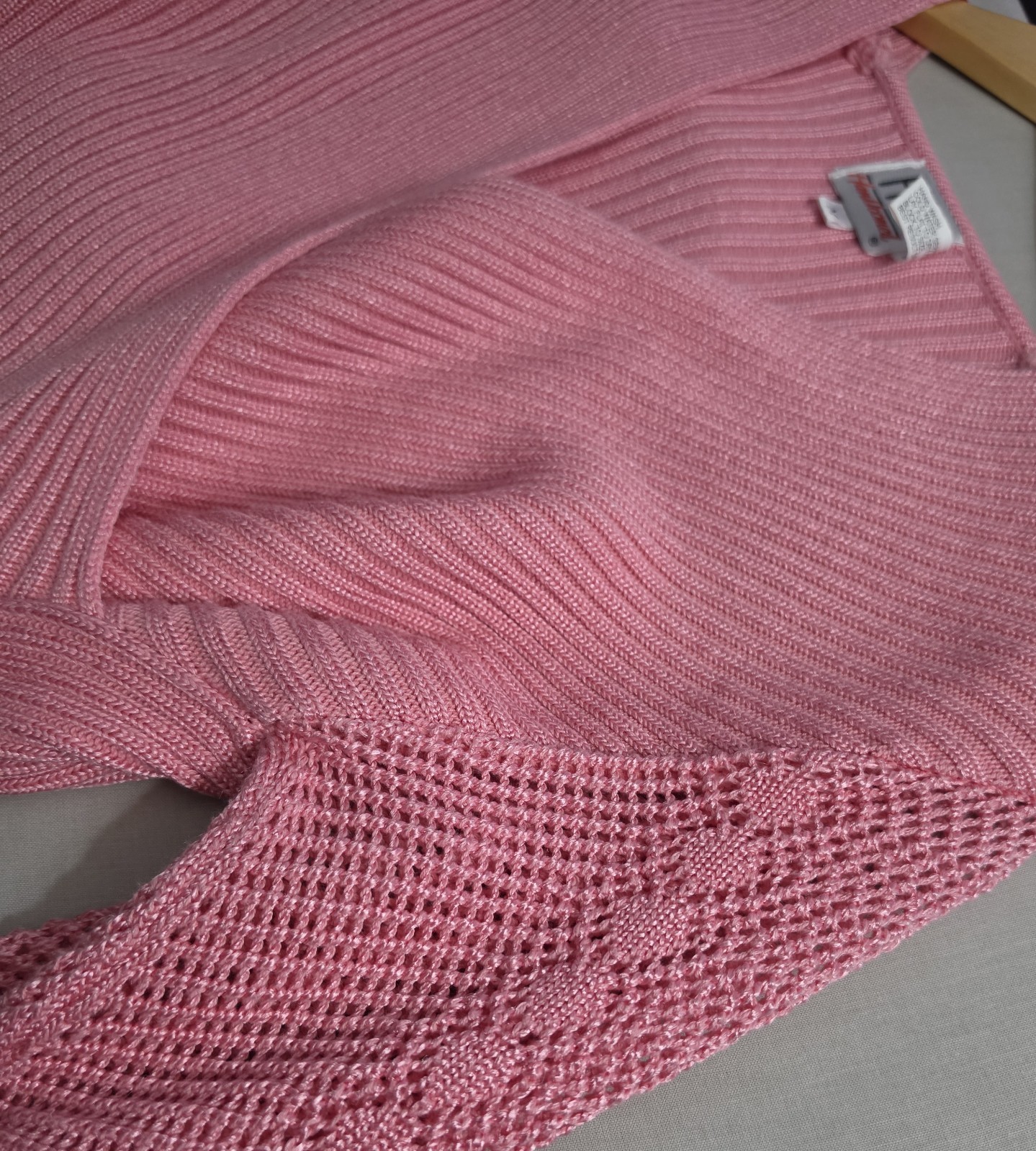 Vintage Fia Italia Handloomed Pink Long Sleeve Wrap Style Sweater Size Medium