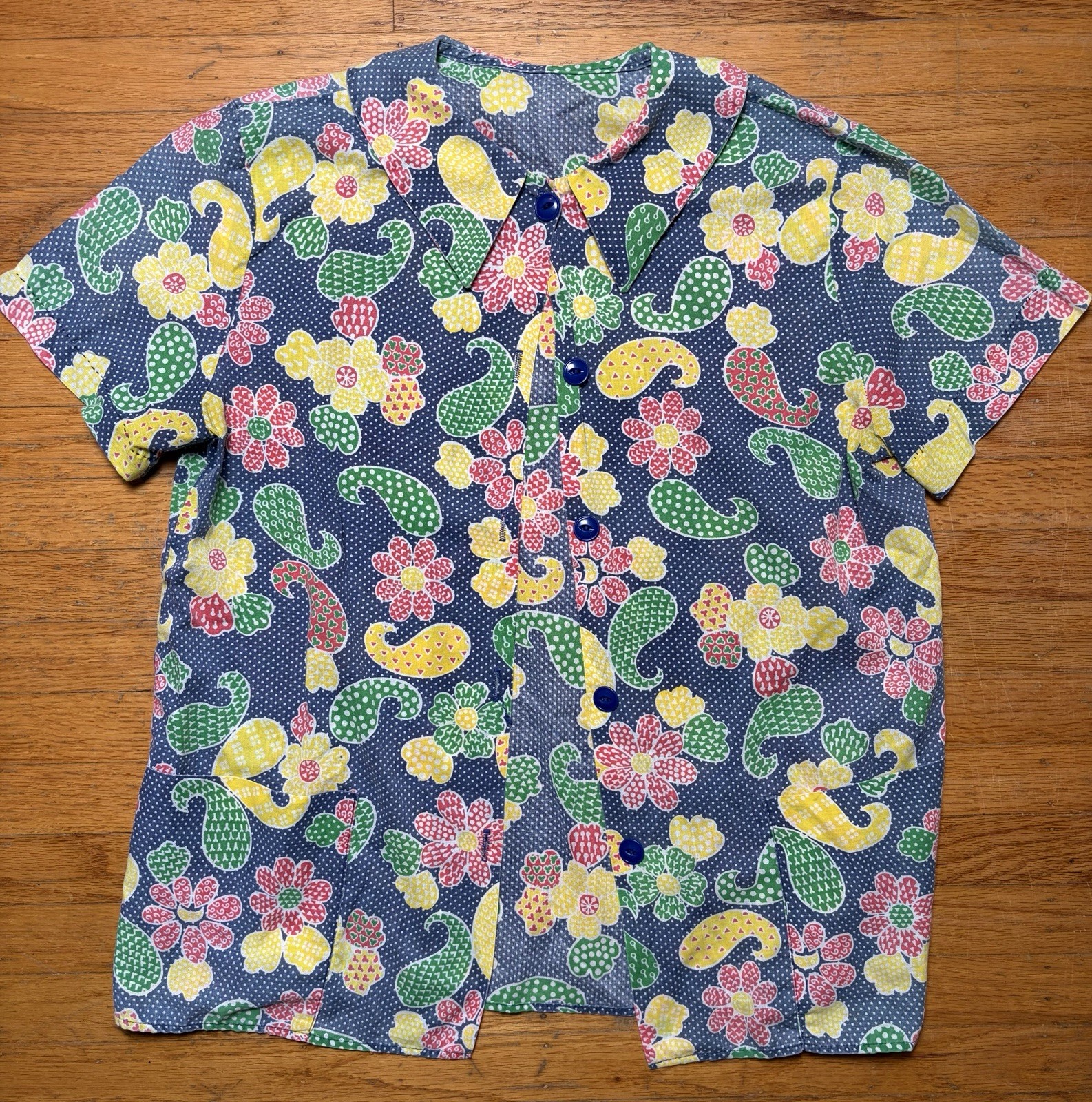 Vintage 60s 70s Button Up Shirt Hand Made Size L Short Sleeve Floral Print