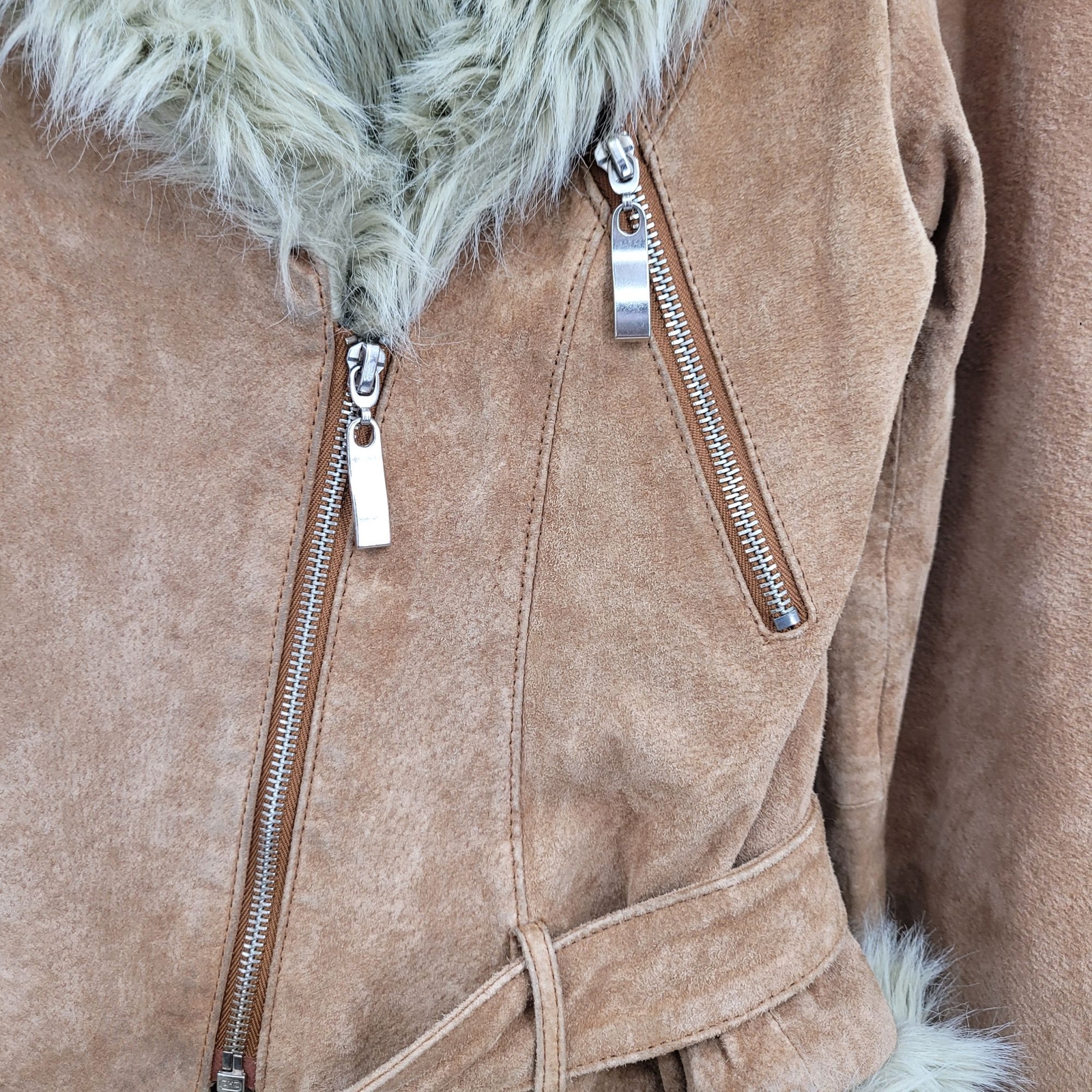 Vintage 80’s Wilson’s Leather Jacket Tan L Belted Faux Fur Trim Snow Bunny