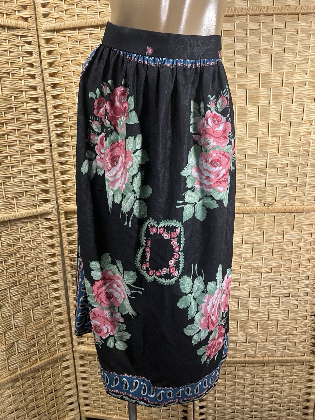 VTG Black Pink Rose Floral Paisley Print European Folk Cottage Core Boho Skirt M
