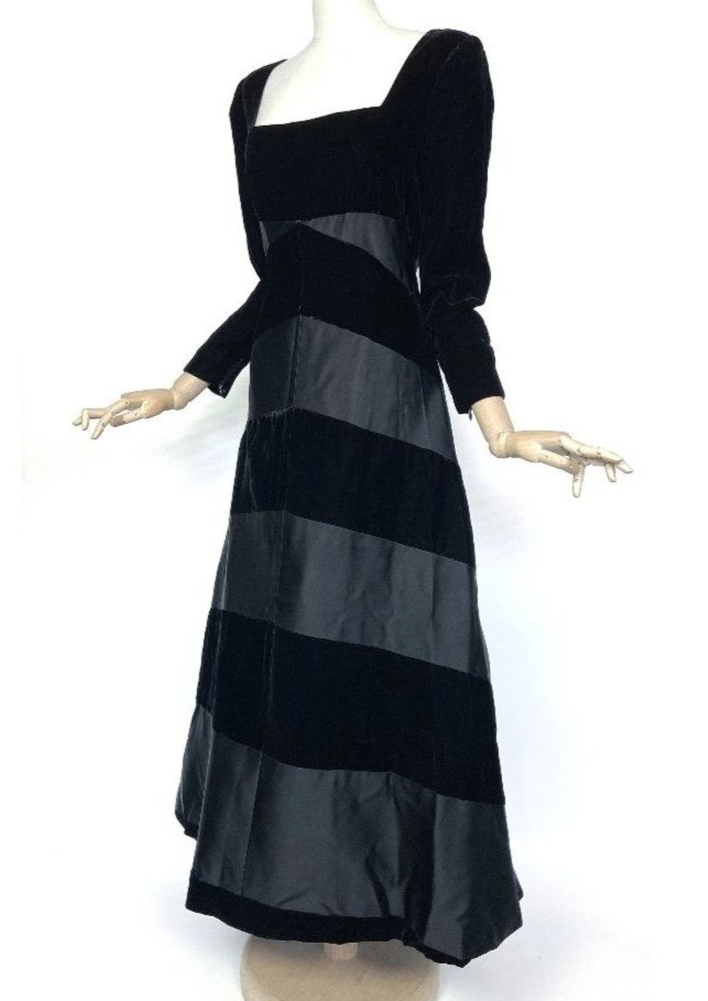 Vtg Victor Costa Elegant Evening Gown 8 Black Velvet Satin Luxe Long Sleeve