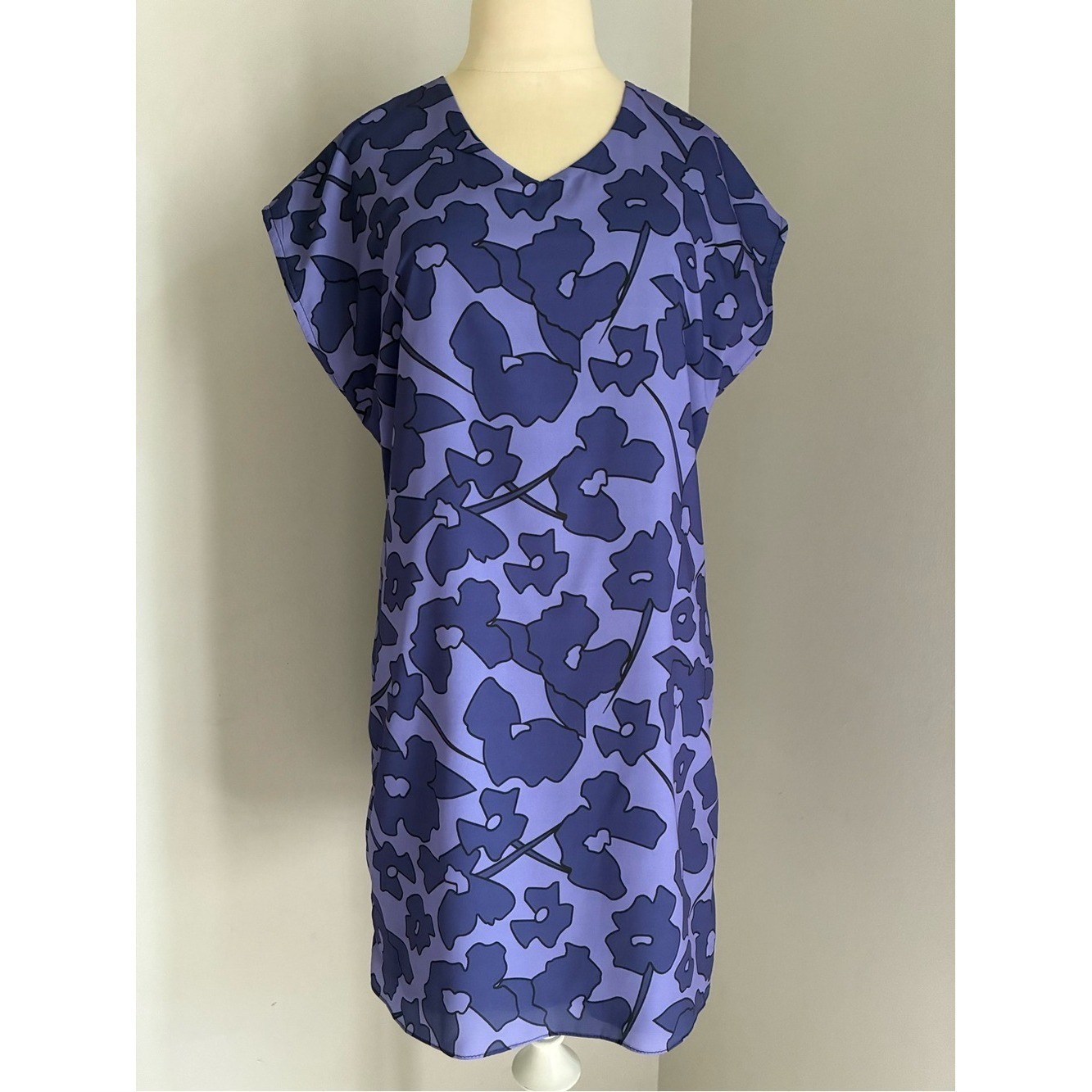 Anna Victoria Purple Floral Bold Retro Shift Dress Size Small