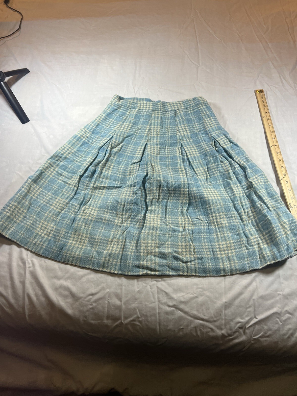 Vintage 70S Size XS Plaid Wool Skirt Turquoise And White