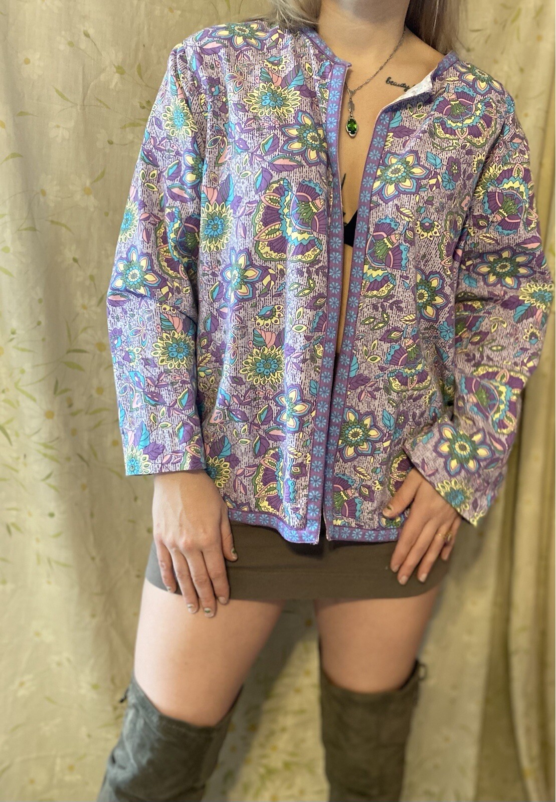 80’s Vintage Tudor Court Floral Vibrant Pastel Purple Tapestry Jacket Cardigan