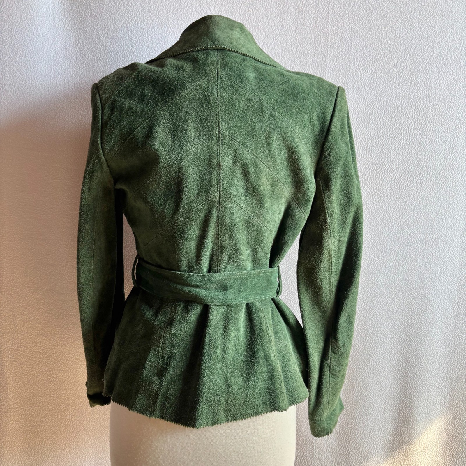 Vintage 1970s Green Suede Belted Jacket The Tannery 36 Bust
