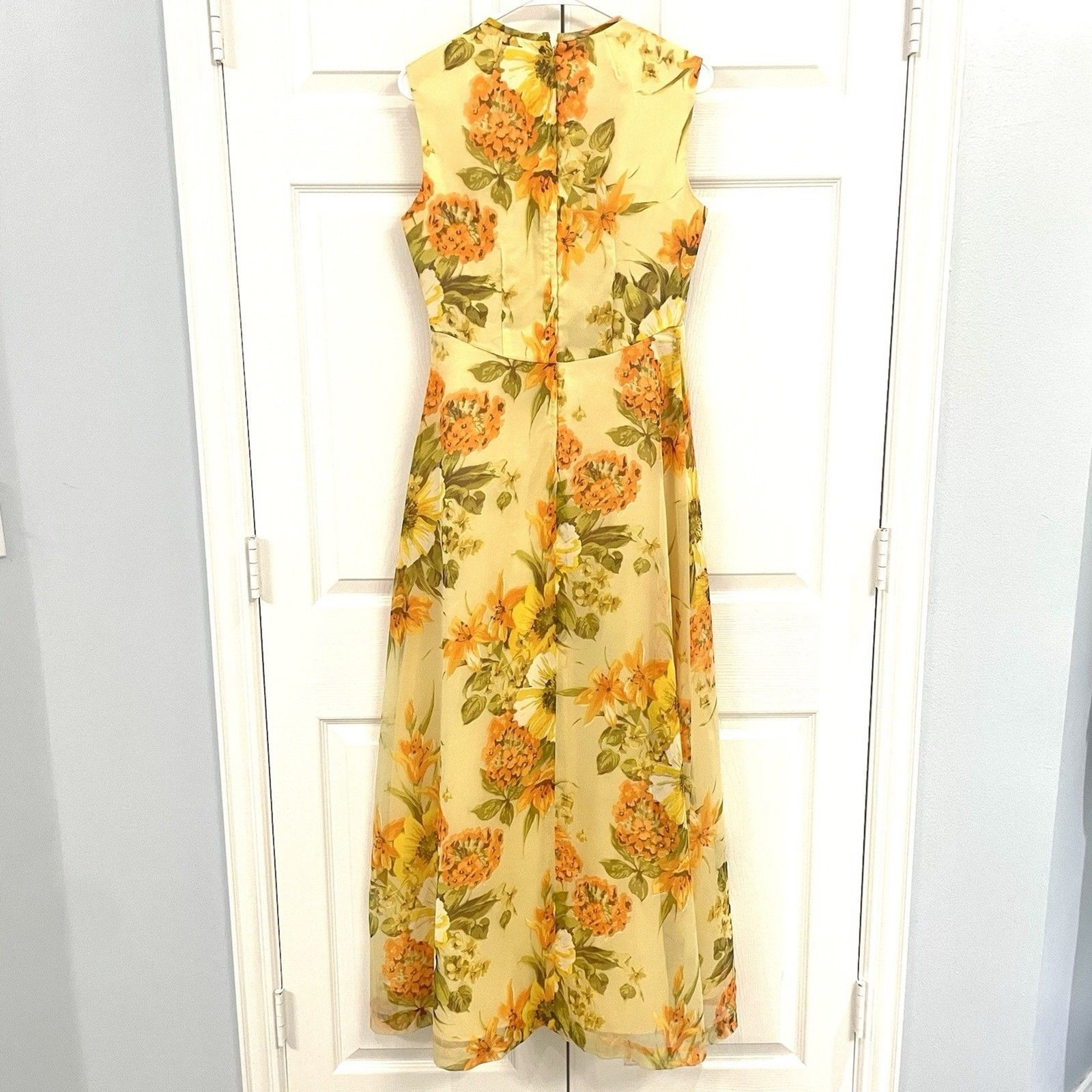 60s Vintage Yellow Floral Gown Sleeveless Maxi A-Line Dress Empire Waist Sz S/M