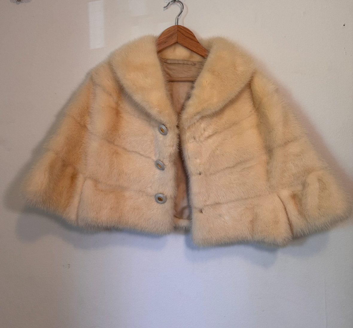 Vintage Ivory Mink Fur Cape Jacket Bridal Wedding Shawl Leather Buttons Hook