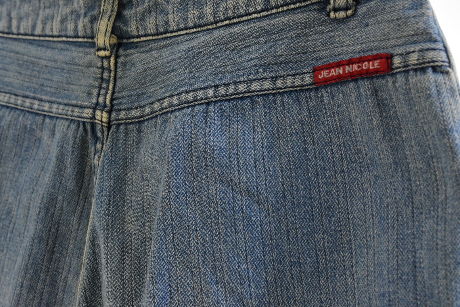 80s Vintage Women Denim Jeans Size 8 High Waist Side Closure Zip Tapered Leg