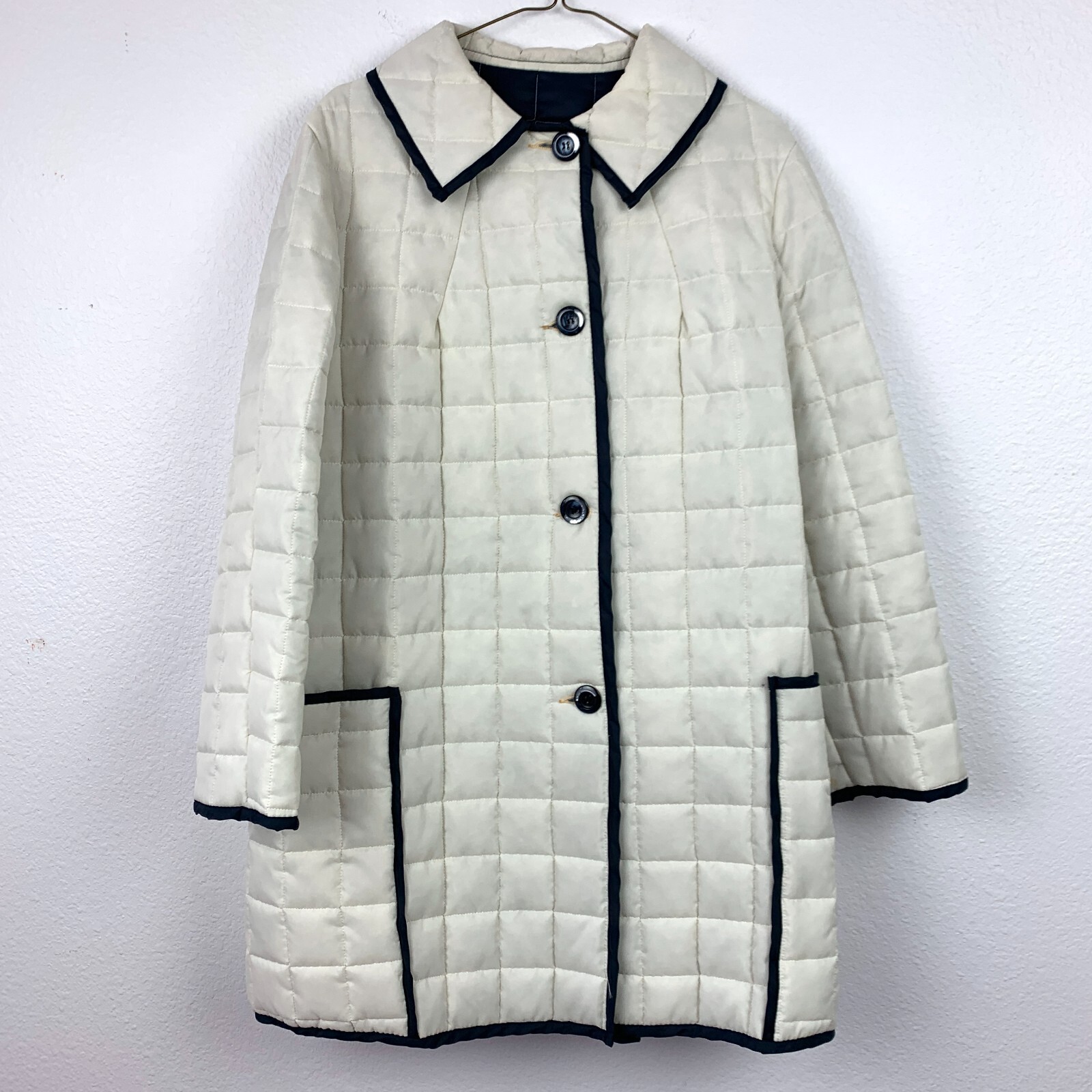 Vintage White Bear of St Paul Minnesota Navy Quilted Button Puffer Coat Medium