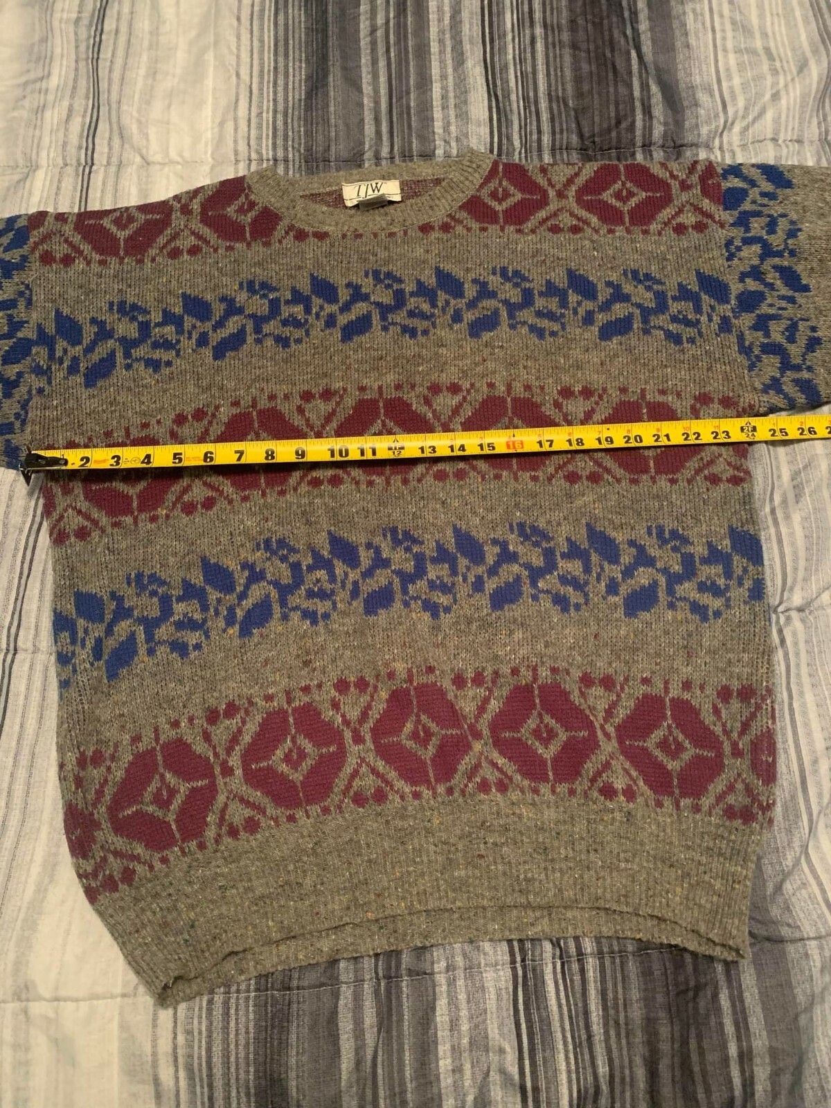 TJW for mervyns VTG Gray acrylic Sweater Women’s Size XL Blues Purples