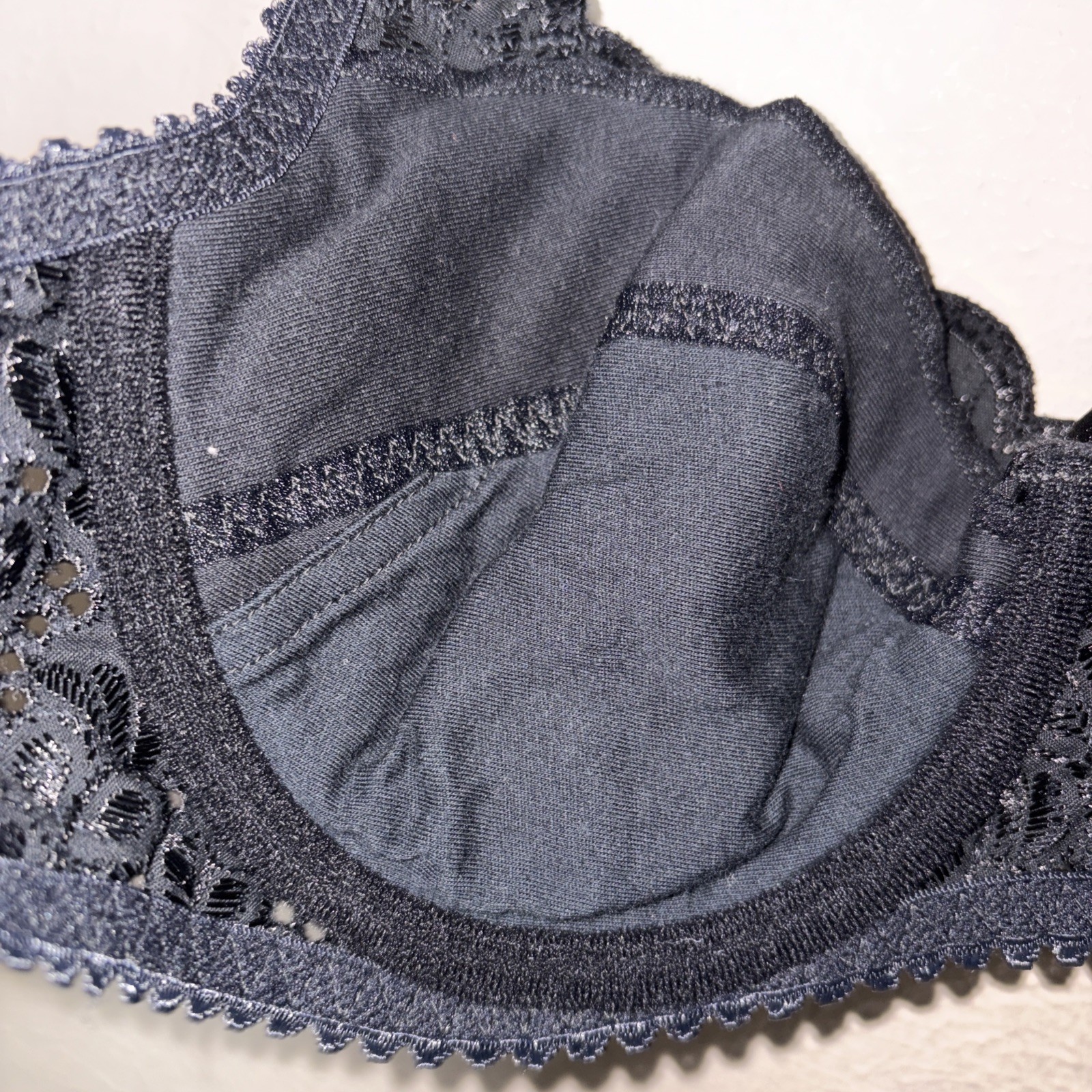 VTG Delicates 34C Bra Black Embroidered Lace UW Sexy Romantic 11935 No Pads