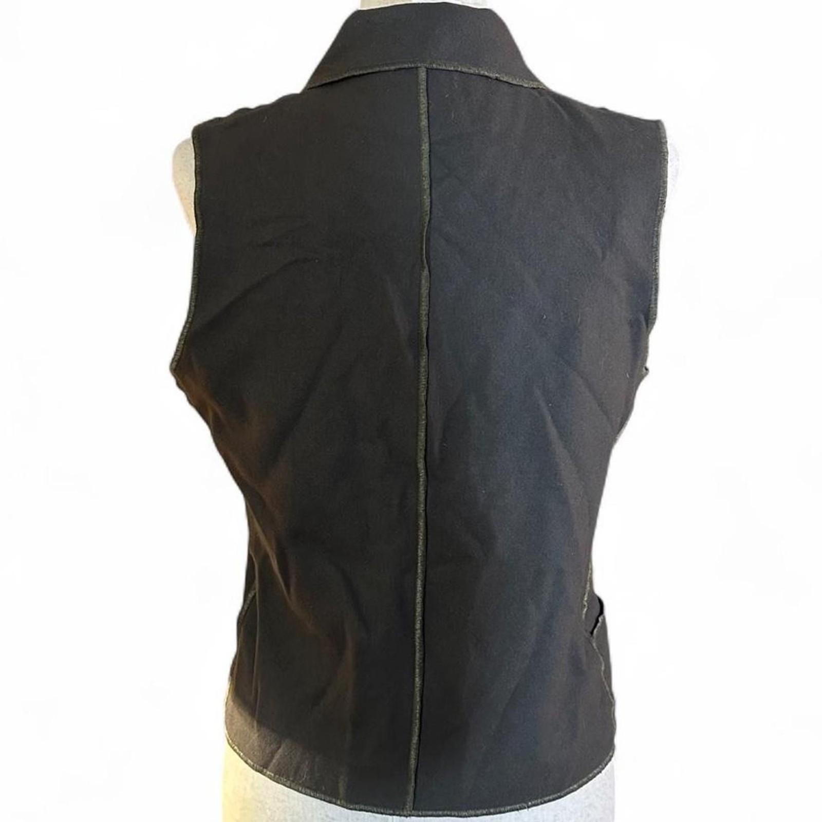 Harve Bernard Green Wool-Blend Exposed Stitch Fitted Vest Top