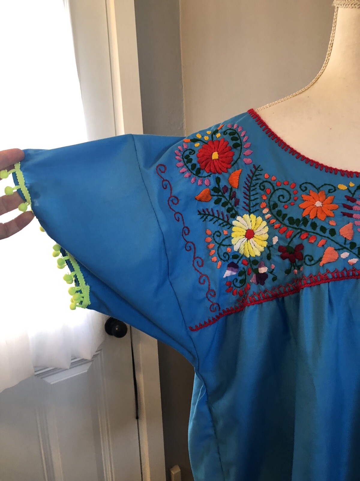 Mexico Molina Embroidered Pullover Blouse w/Pom Poms-Plus Size 4XL