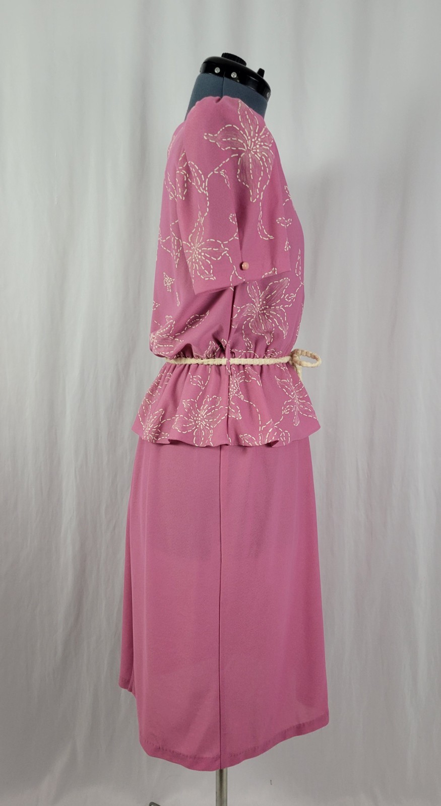 Vtg Earth Angel Mauvish-Pink Blouson Dress w Peplum & Cream Floral Print Size S?