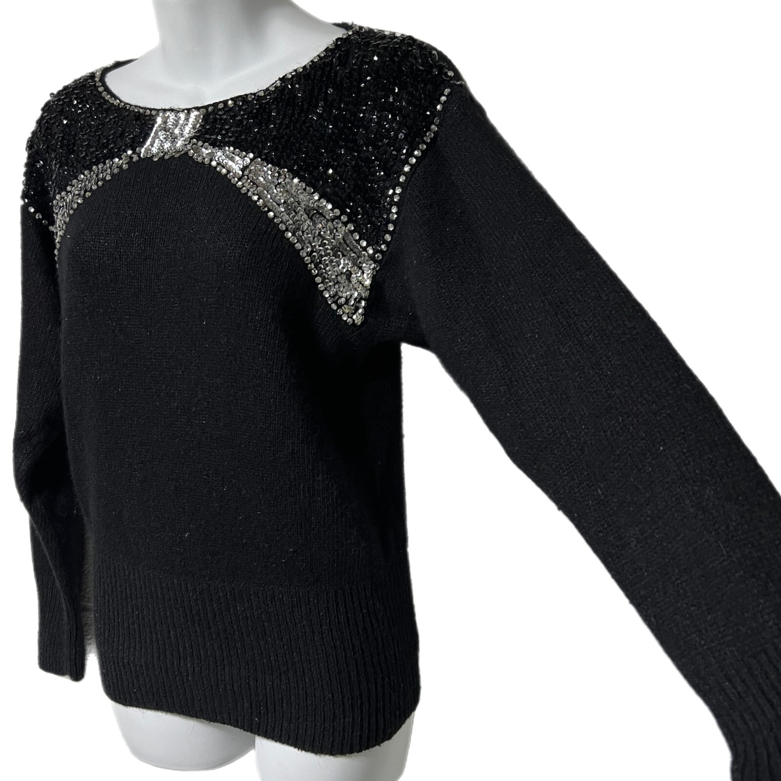 Vintage Black & Silver Sequin Rhinestone Ribbon Bow Embellished Sweater S Angora