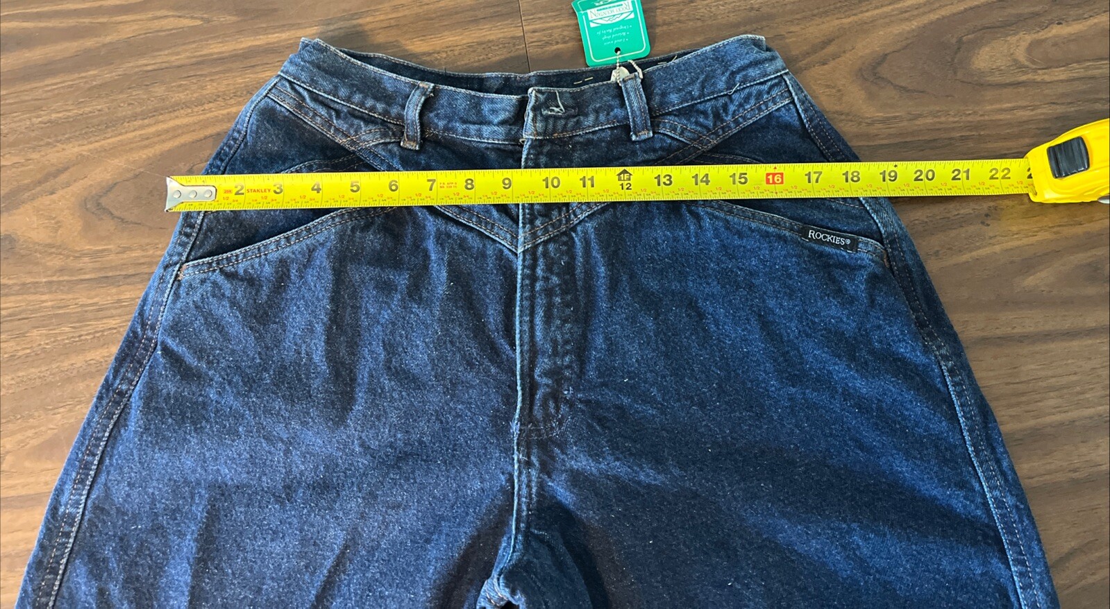 NWT Rocky Mountain Blue Jeans High Rise Bare Back V Front 33/15/36” Length