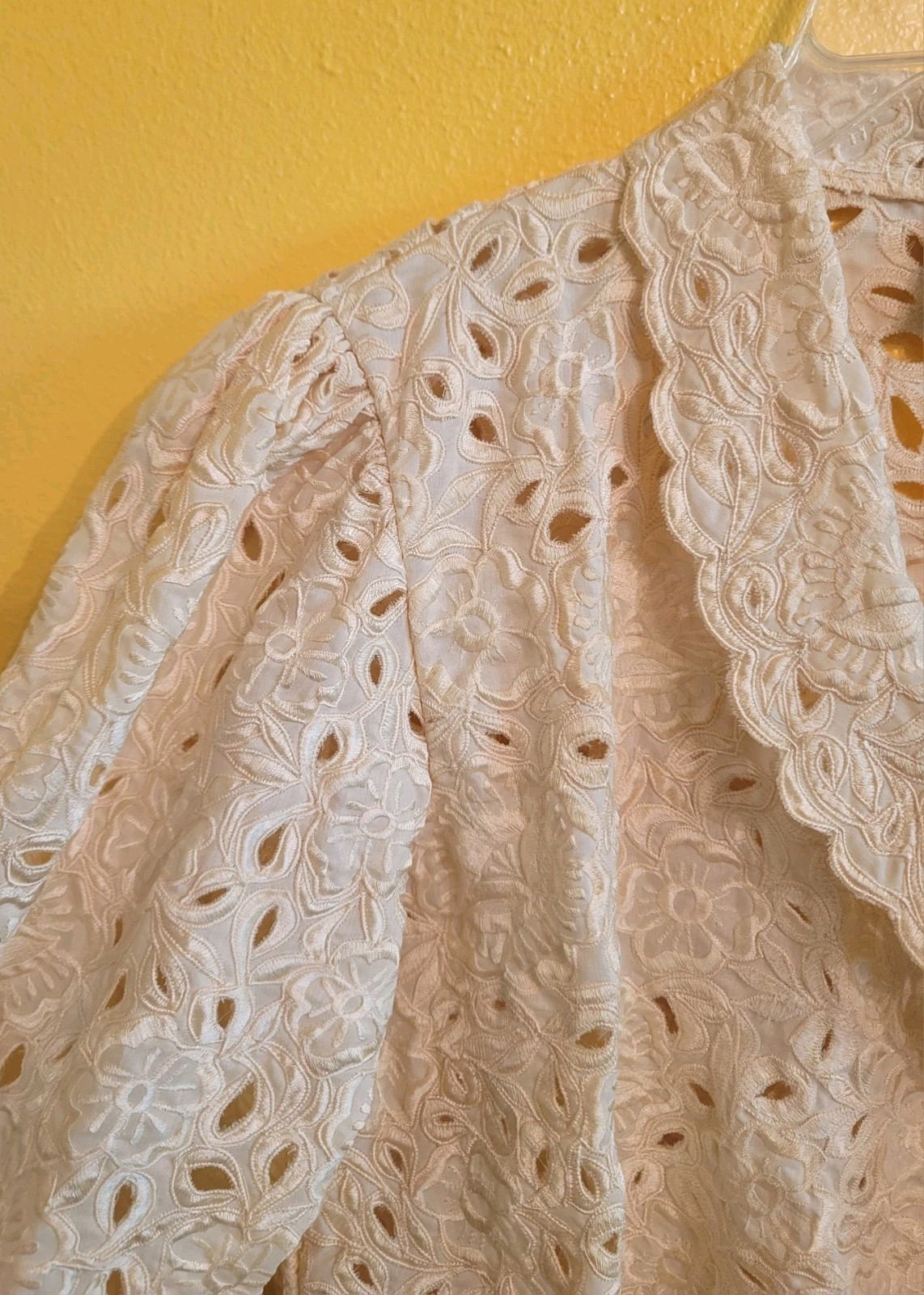 Vintage Caro of Honolulu Jacket Eyelet Embroidered Lace Open Front Ivory Size S