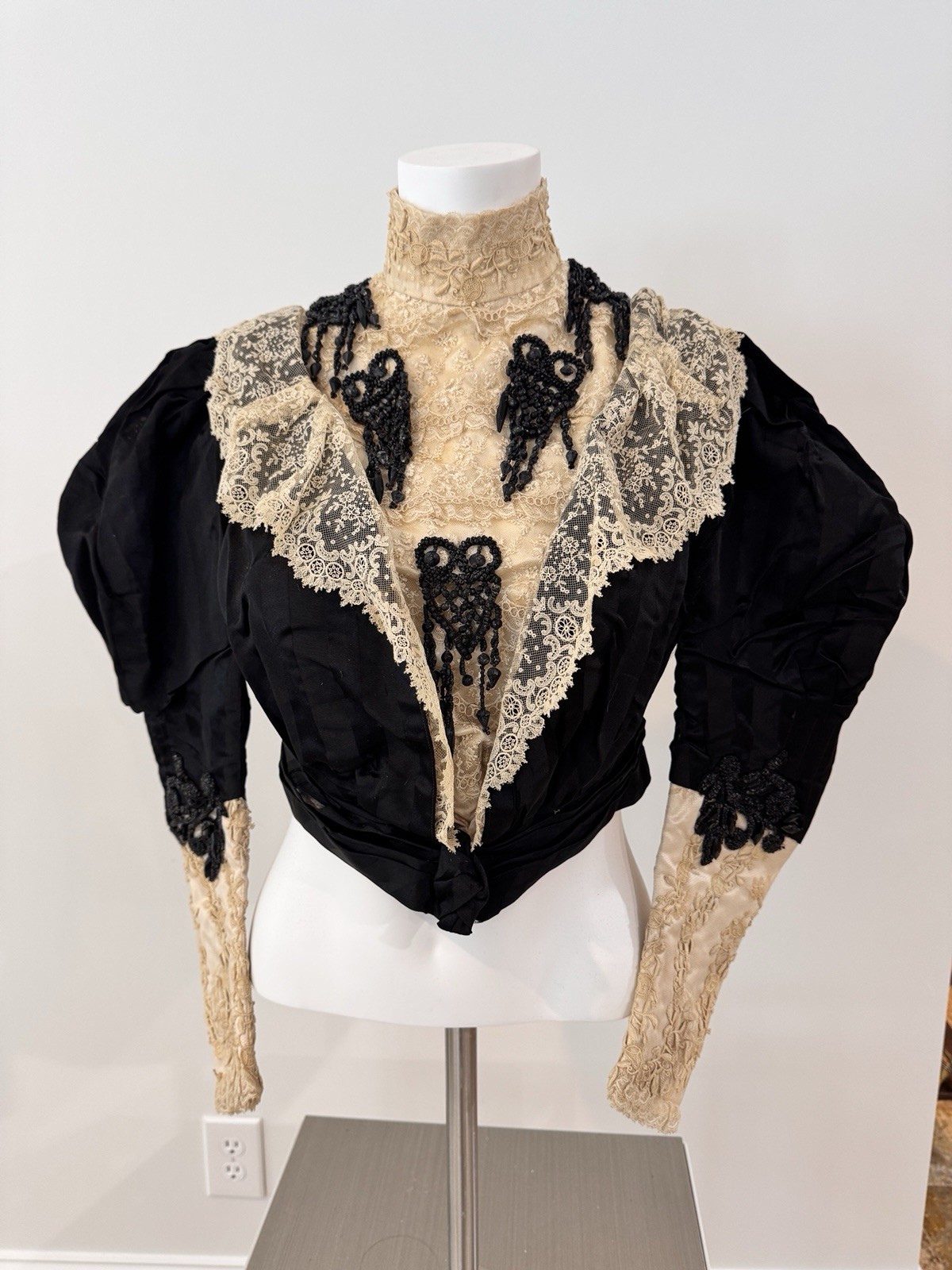 Antique Victorian Couture Bodice c1888–1893 Worth-Era Black Leg-of-Mutton Sleeve