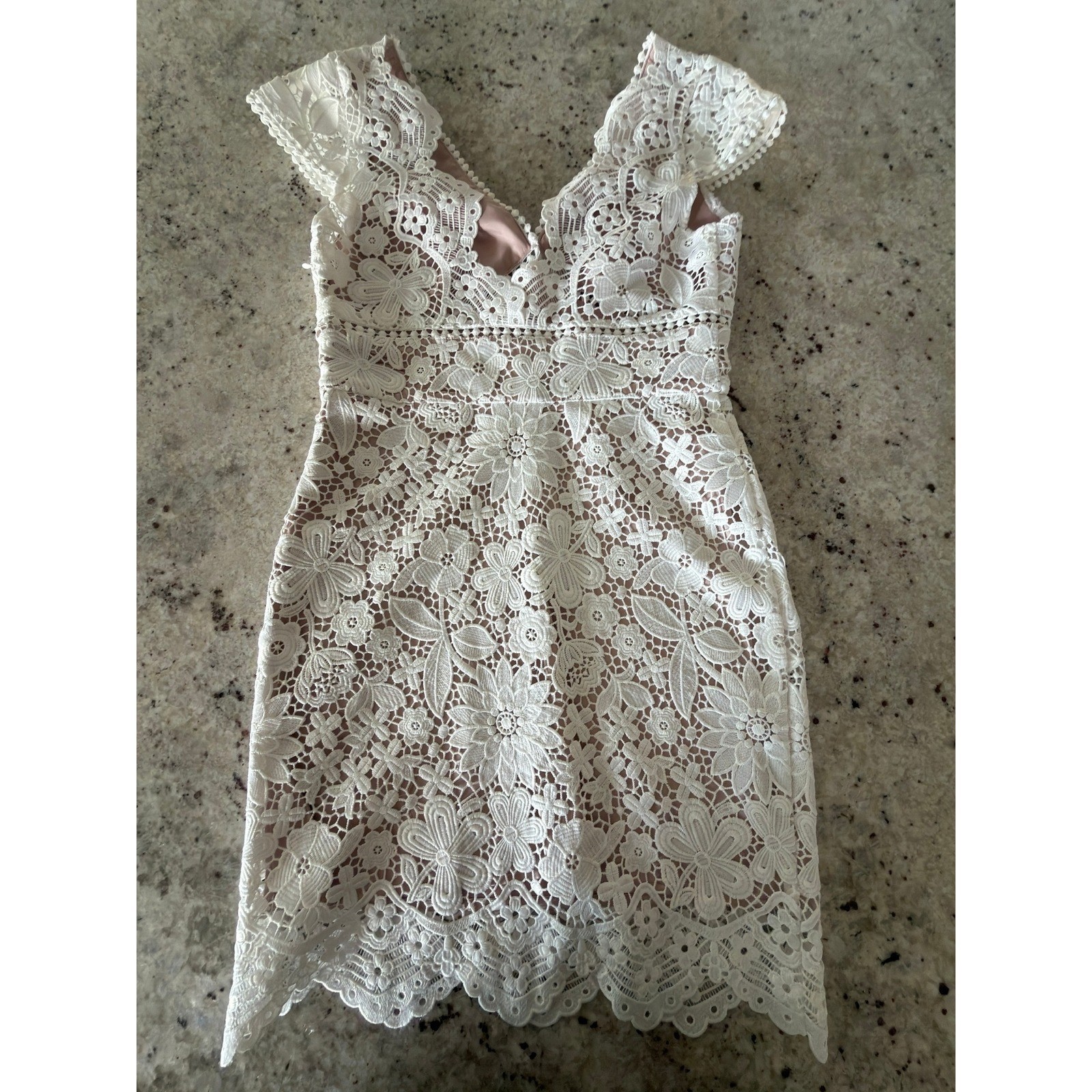 Generation Love Julie Lace Dress White Beige XS NWT Floral Guipure Mini Dress