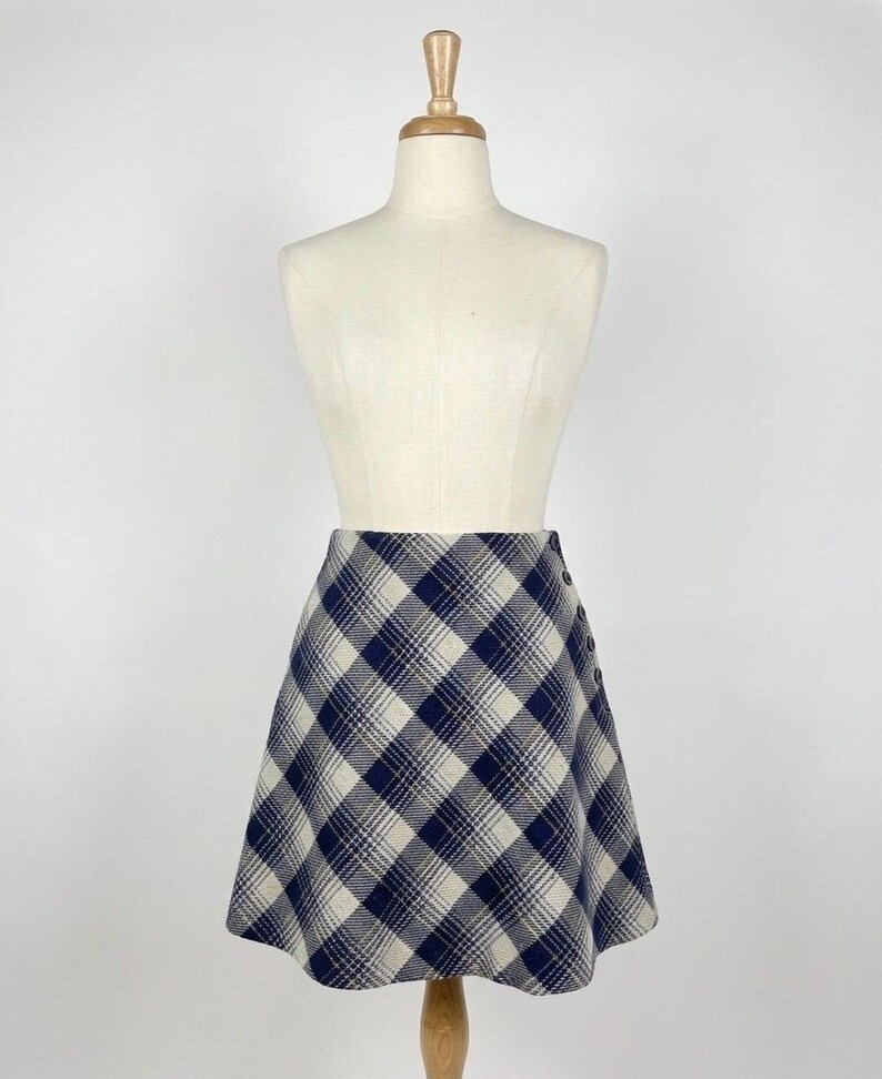 Vintage 1970s Wool Plaid Mini Skirt Size 28 Waist