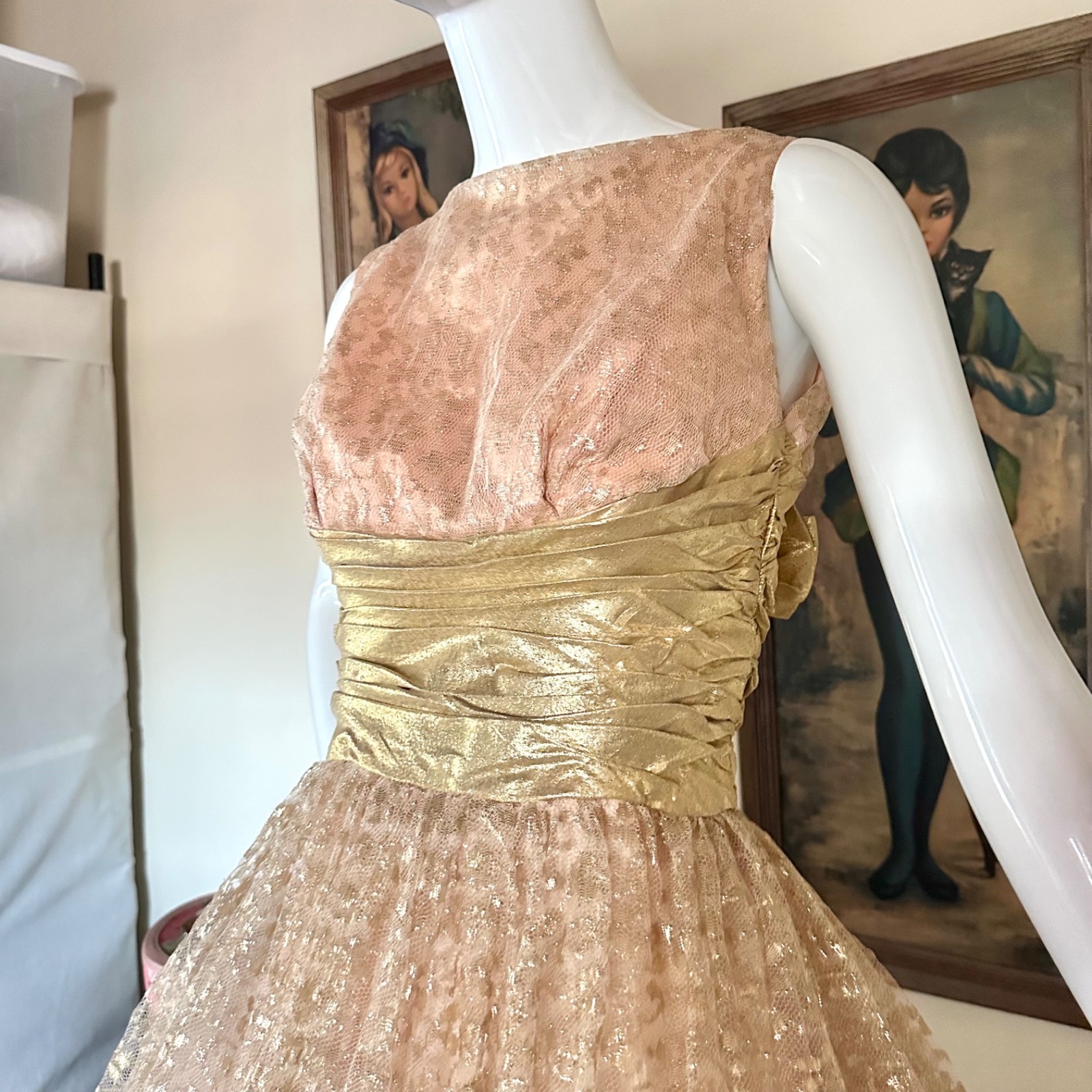 Vintage 1950s Gold Champagne Tulle Cupcake Prom Queen Dress VLV Wedding Gown XS