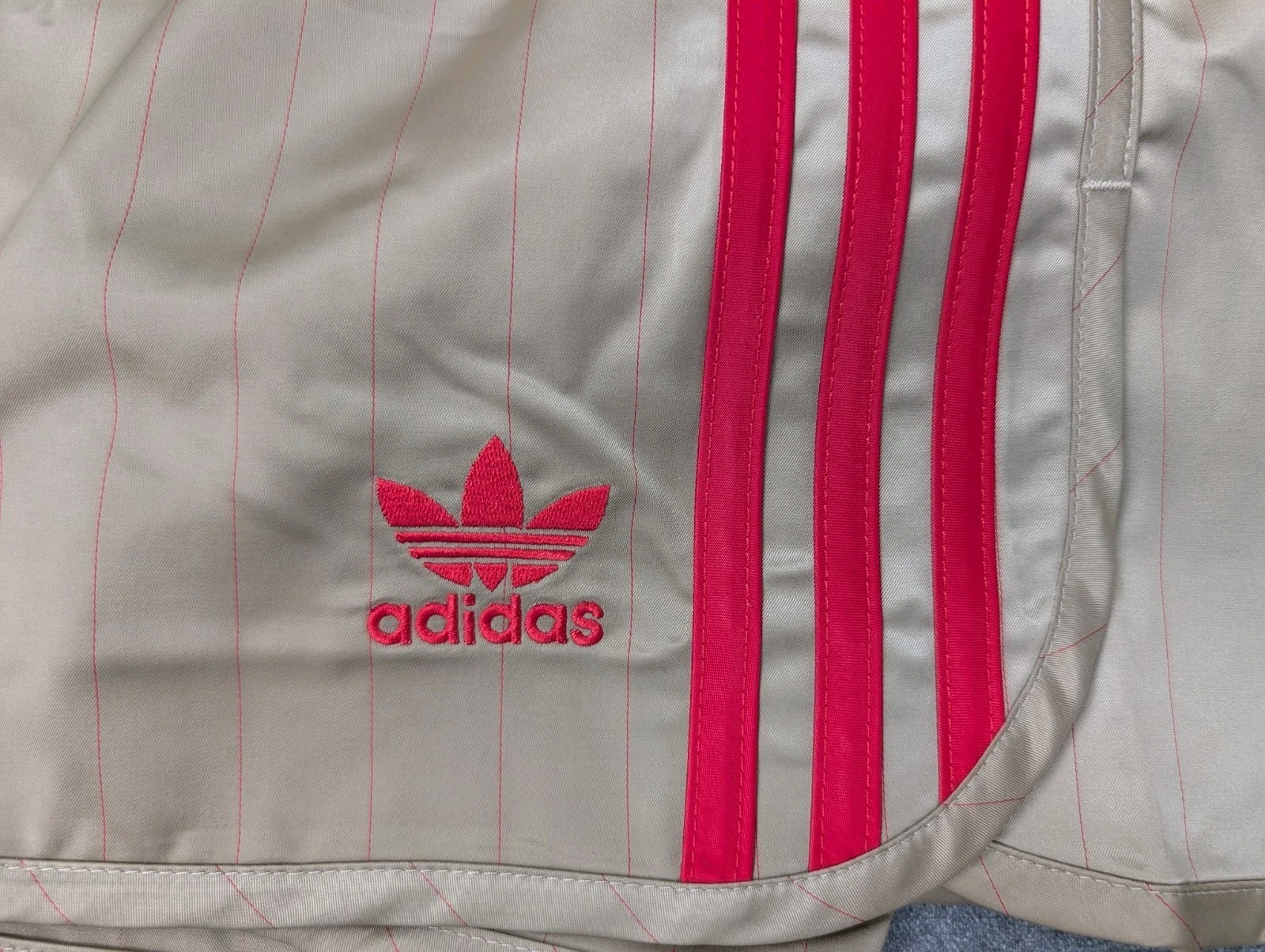ADIDAS New Sprinter Glanz Shorts M Backham Sports Vintage Beige Football Gym
