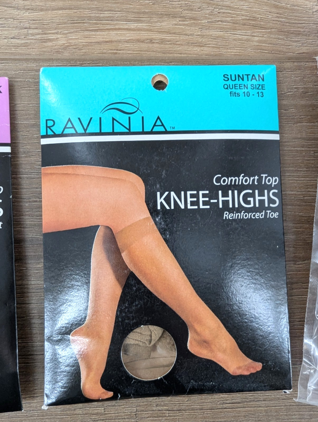 Set of 3 Queen/4X knee high Hose NEW (2Suntan/1Black)