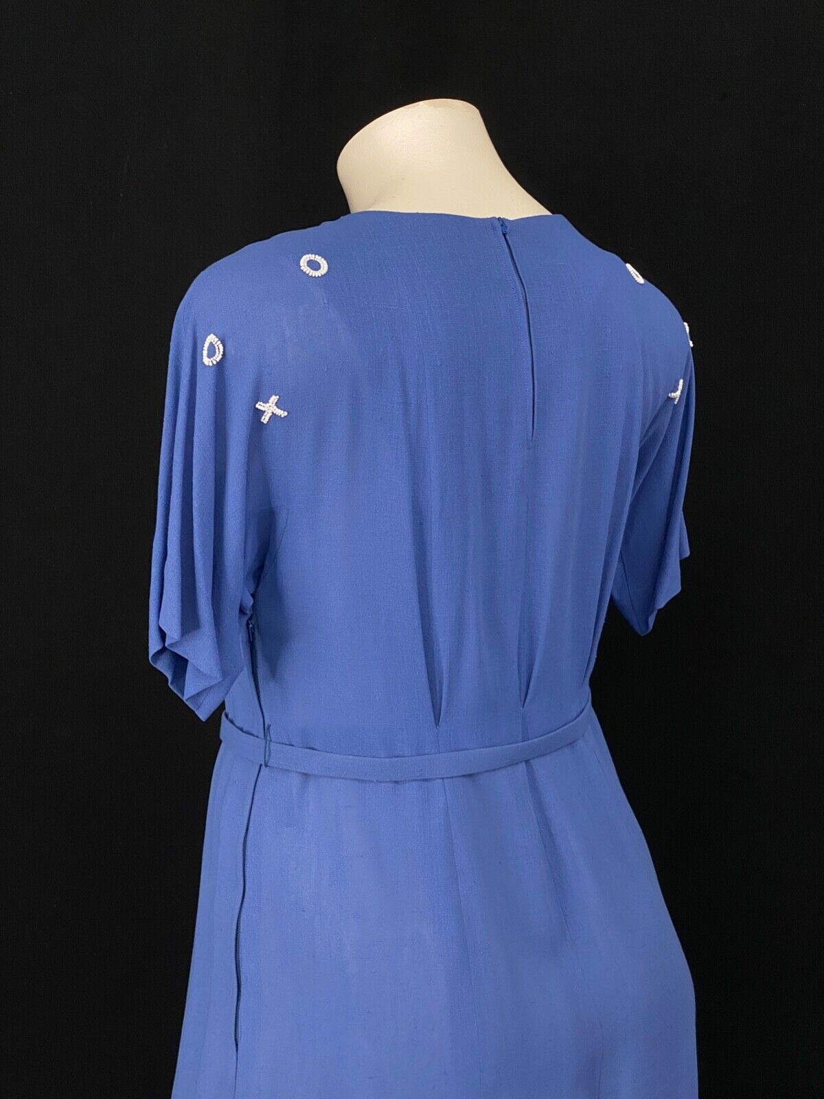 Vintage 1940s tic-tac-toe dress, blue beaded novelty print Xs Os XXL plus size