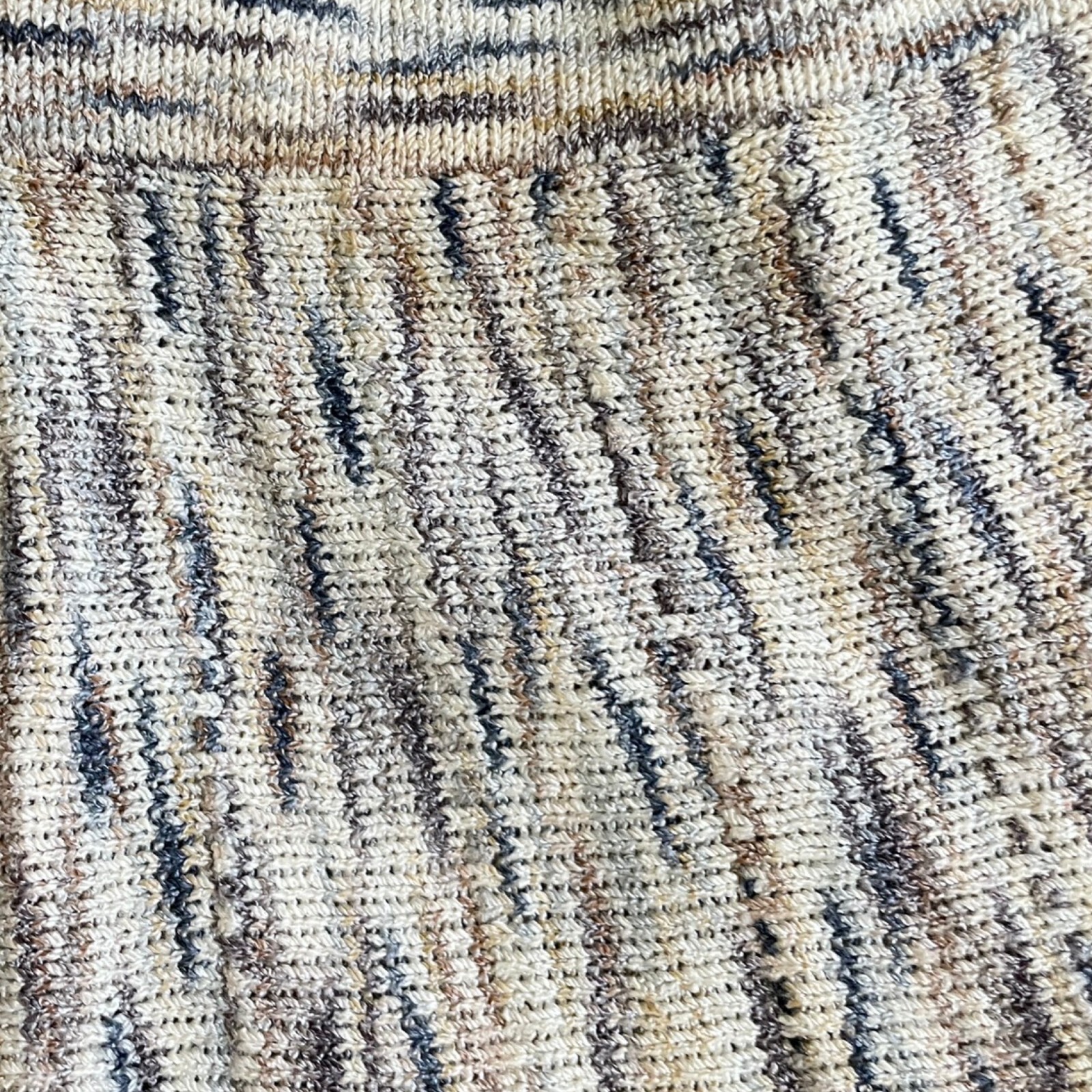 Vintage Knit Acrylic Skirt Size S/M 28-30″ Elastic Waist 1970s Striped A-Line