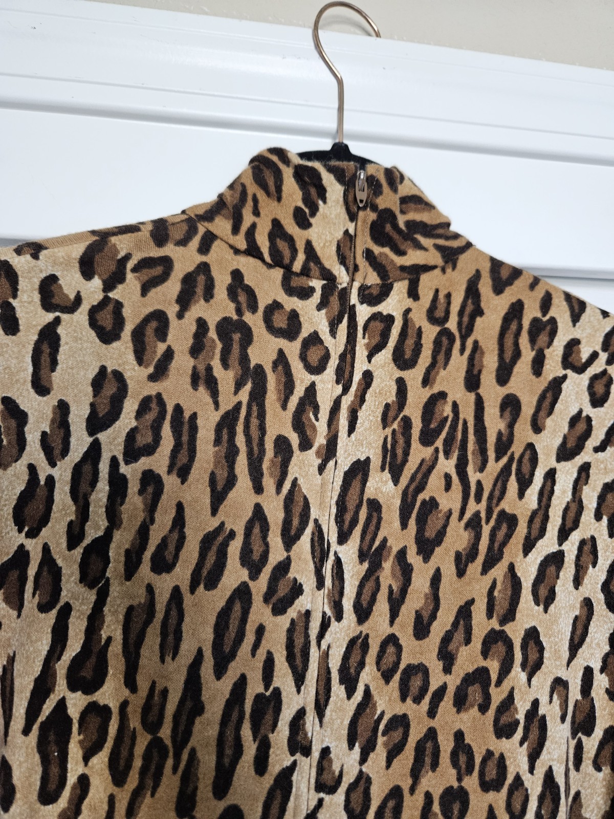 Vtg CHETTA B Animal Print Leopard Cheetah Fitted Pencil Mock Neck Dress