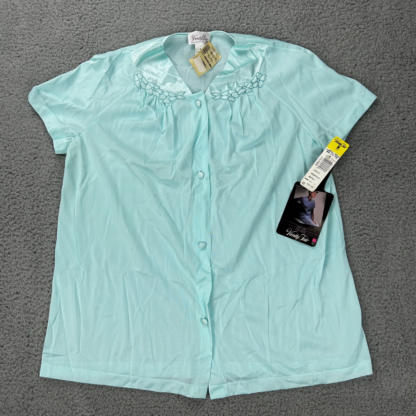 NWT Vtg Vanity Fair Azure Mist Size M Nylon Nightshirt Style 90107 NOS