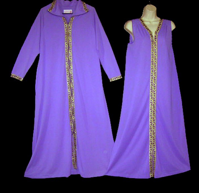 Vintage Amethyst Beautiful Ribbon Dress Nightgown Gown & Robe Peignoir Set M
