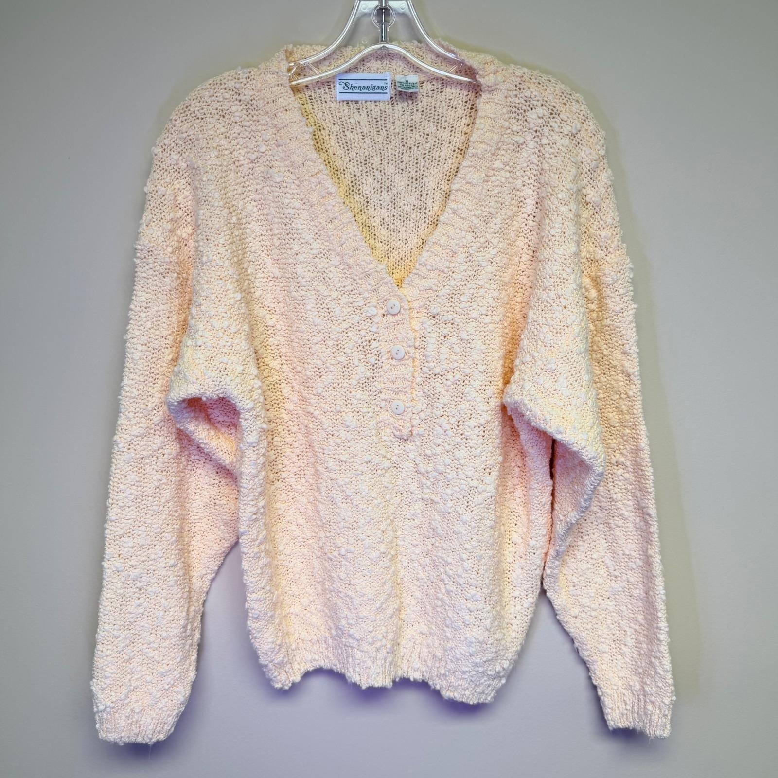 Vintage Shenanigans Popcorn Knit Sweater Women Medium Cream Henley V-Neck EUC