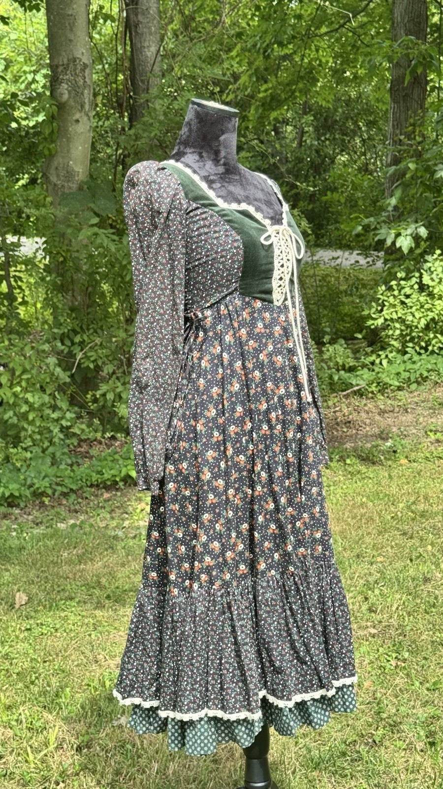 Gunne Sax Gunne Sax green velvet + floral print dress with lace up corset Small