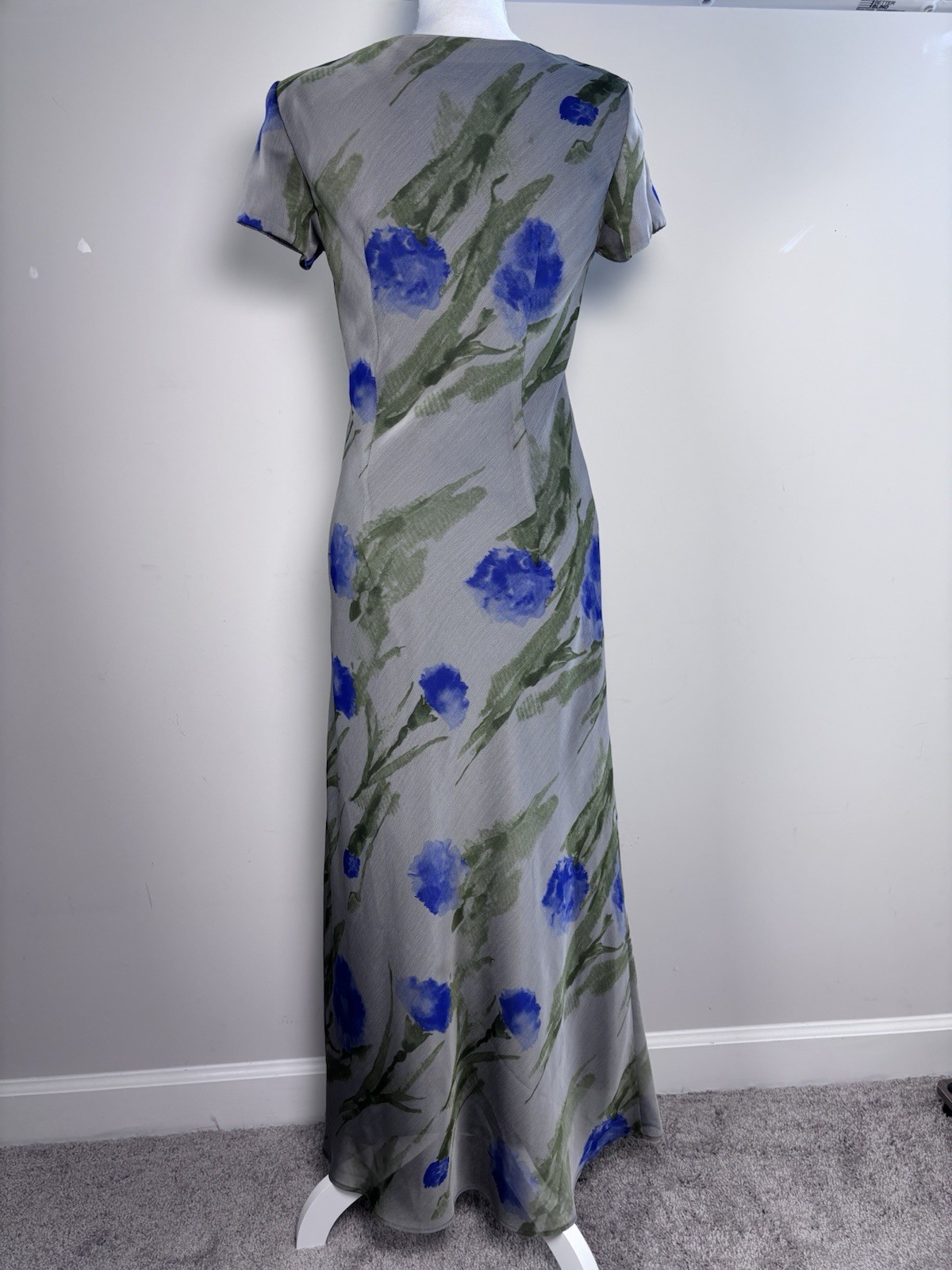 Vintage Jessica Howard Watercolor Floral Gray Silk-Look Maxi Dress Cottagecore