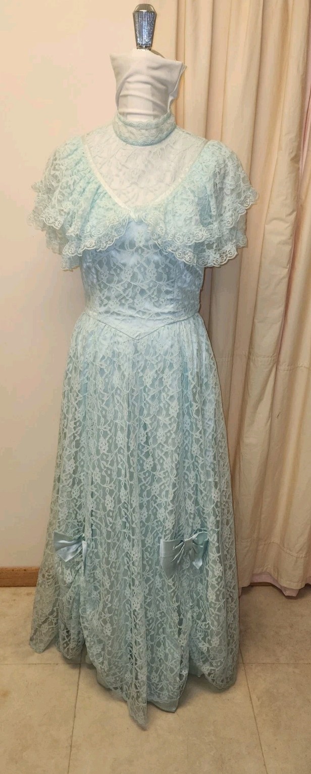 Precious Moments 80s Aqua Southern Belle Gown*Lace w/Satin Trim*sz9/10*Excellent