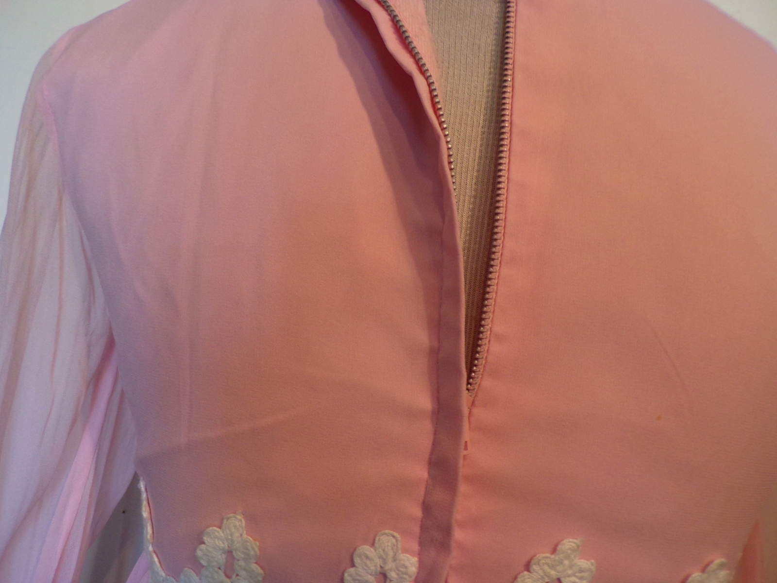 Vintage 60s Pink Chiffon White Lace Long Dress B34 Empire Waist