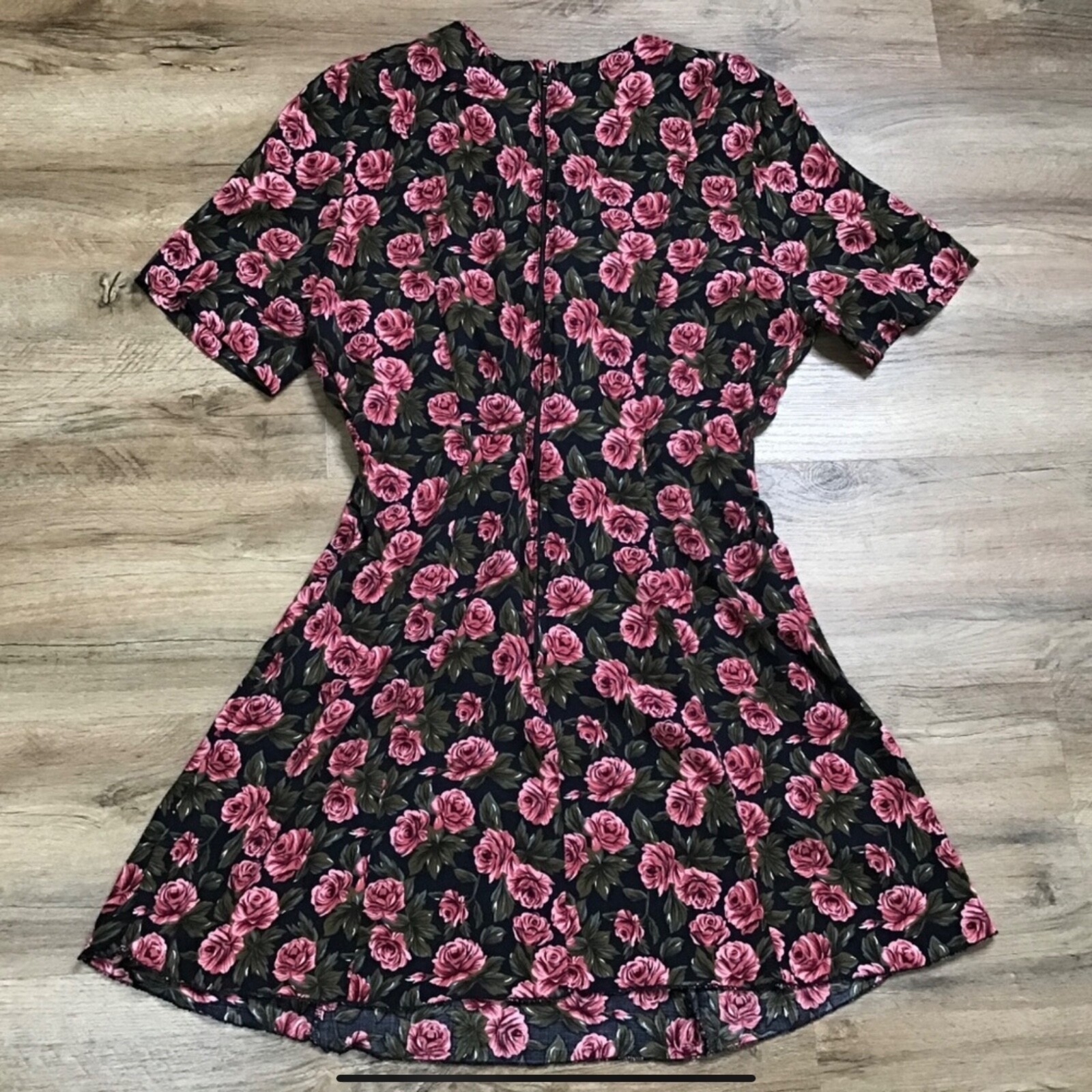 Vintage Y2K Floral Dress Size 12 Mini Rose Tie Front Black Pink Green 1990s