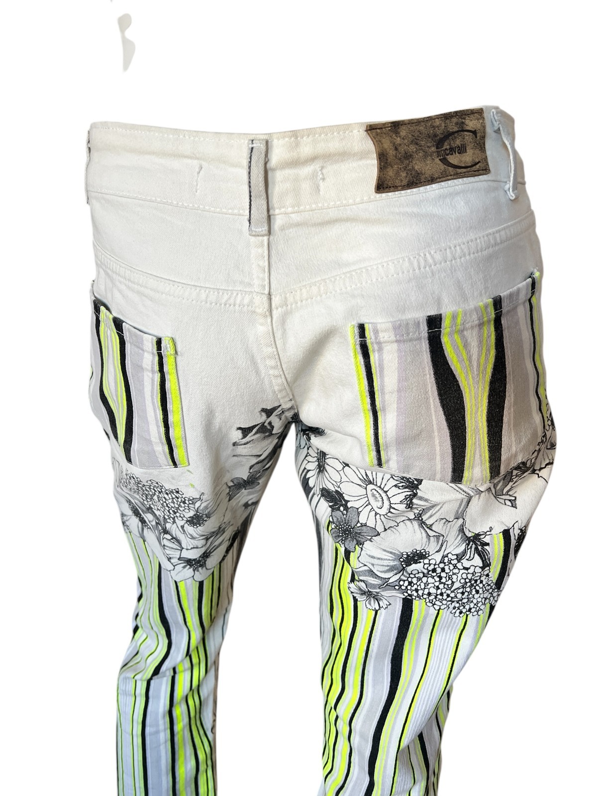 VINTAGE ROBERTO CAVALLI JUST CAVALLI 2000S Y2K FLARED JEANS WITH FLOWERS – SZ 31