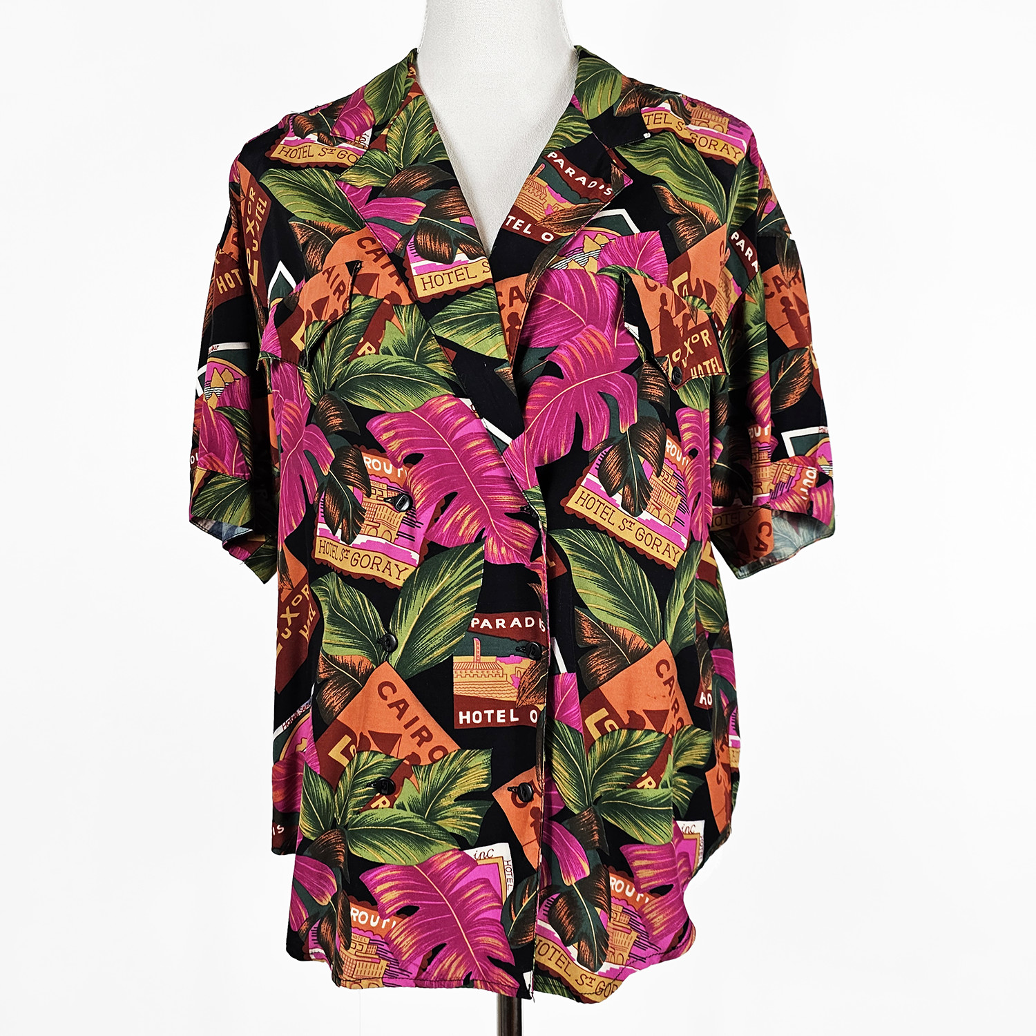 Vintage 80’s Cami Flawed Short Sleeve Double Breasted Button Down Tropical Shirt