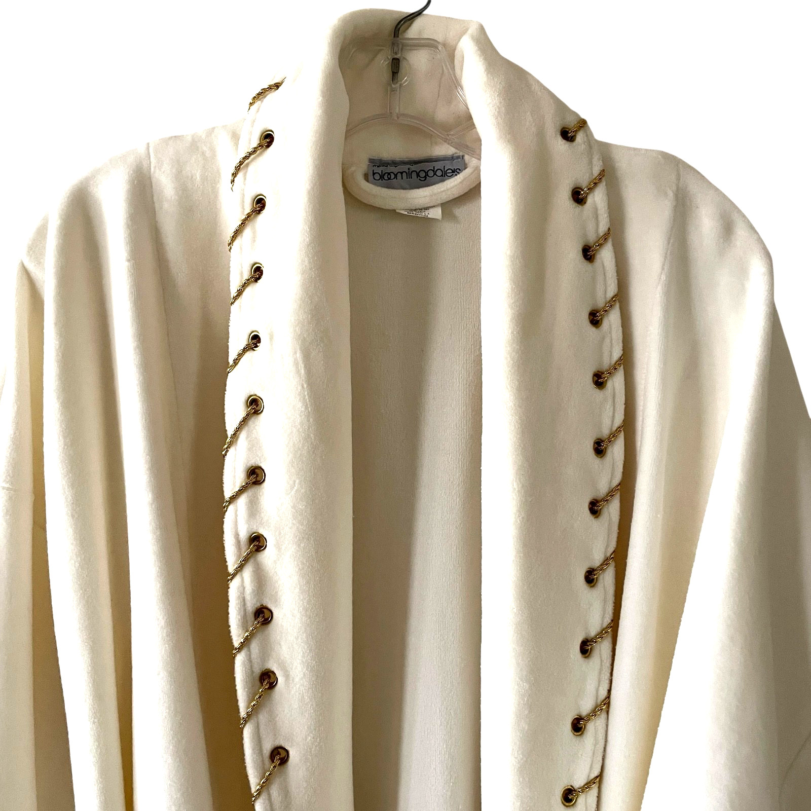 Made Exclusively For BLOOMINGDALE’S Size Medium Ivory Gold VINTAGE Long Robe USA
