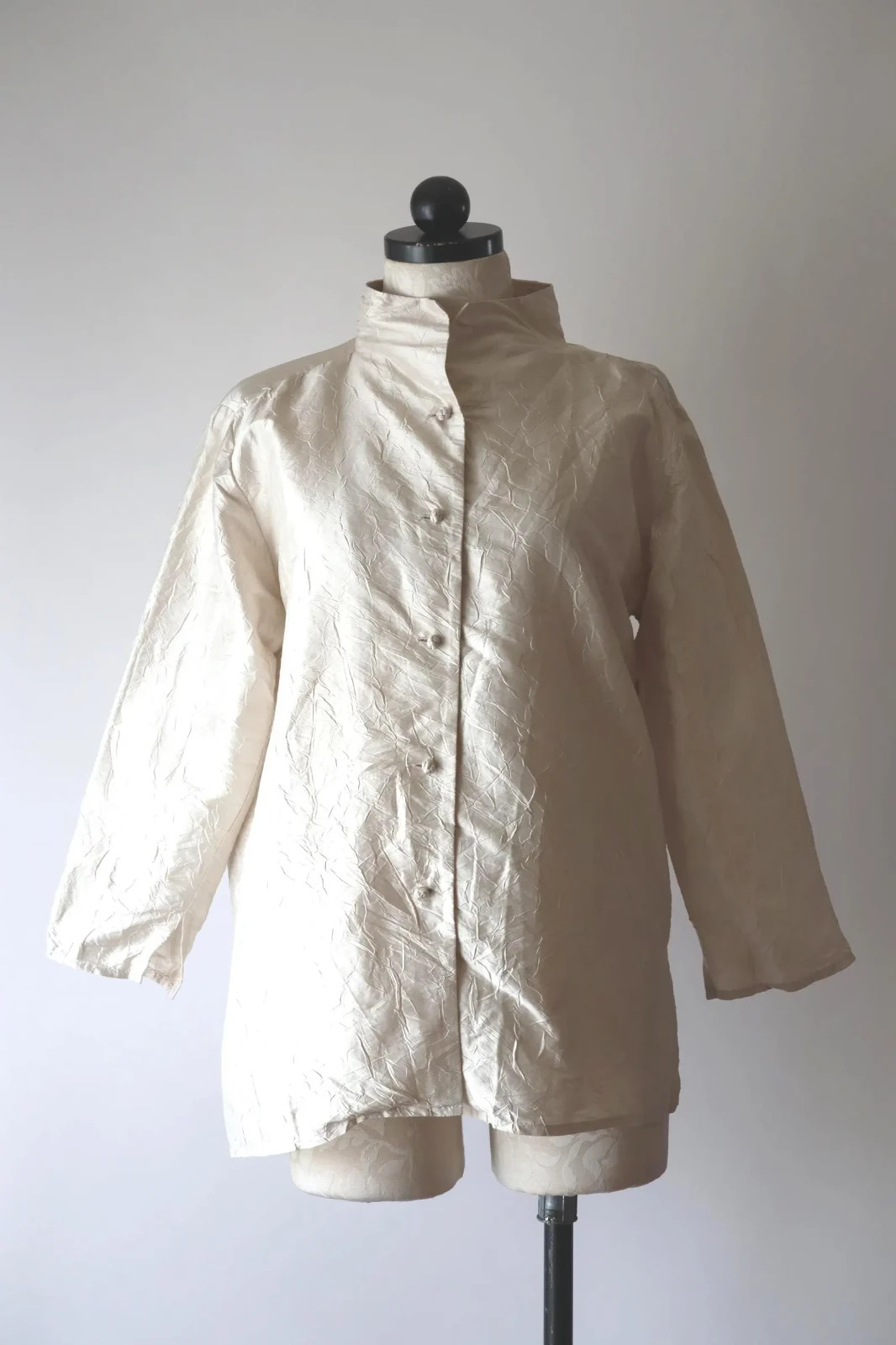 90s VTG Eileen Fisher Ecru Crinkled Silk Lightweight Evening Jacket Women S M L