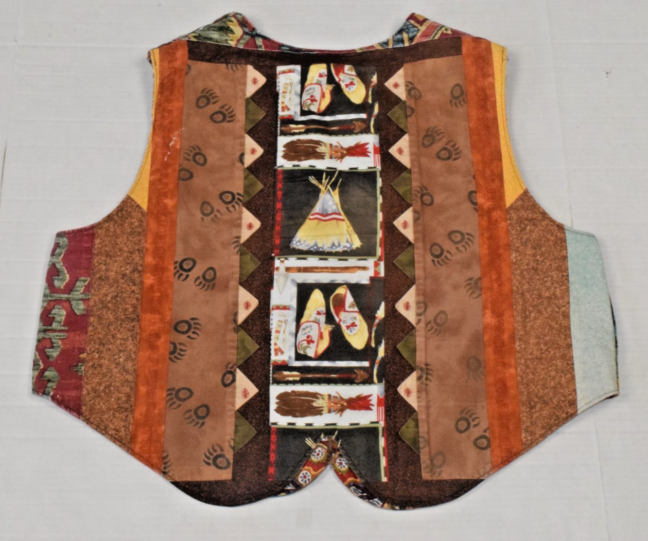 Vintage Reversible Quilted Vest Sz L 70s One Side Beach One Side Desert OOAK