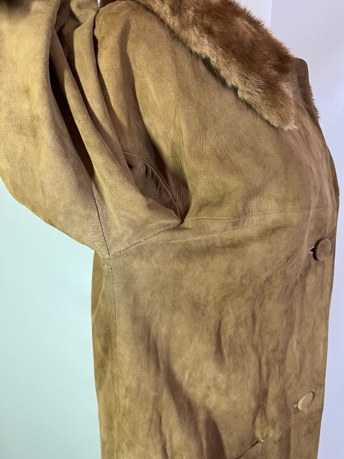 Vintage 60s Jacqueline’s Feminine Apparel Memphis Nubuck Leather Coat Fur Collar
