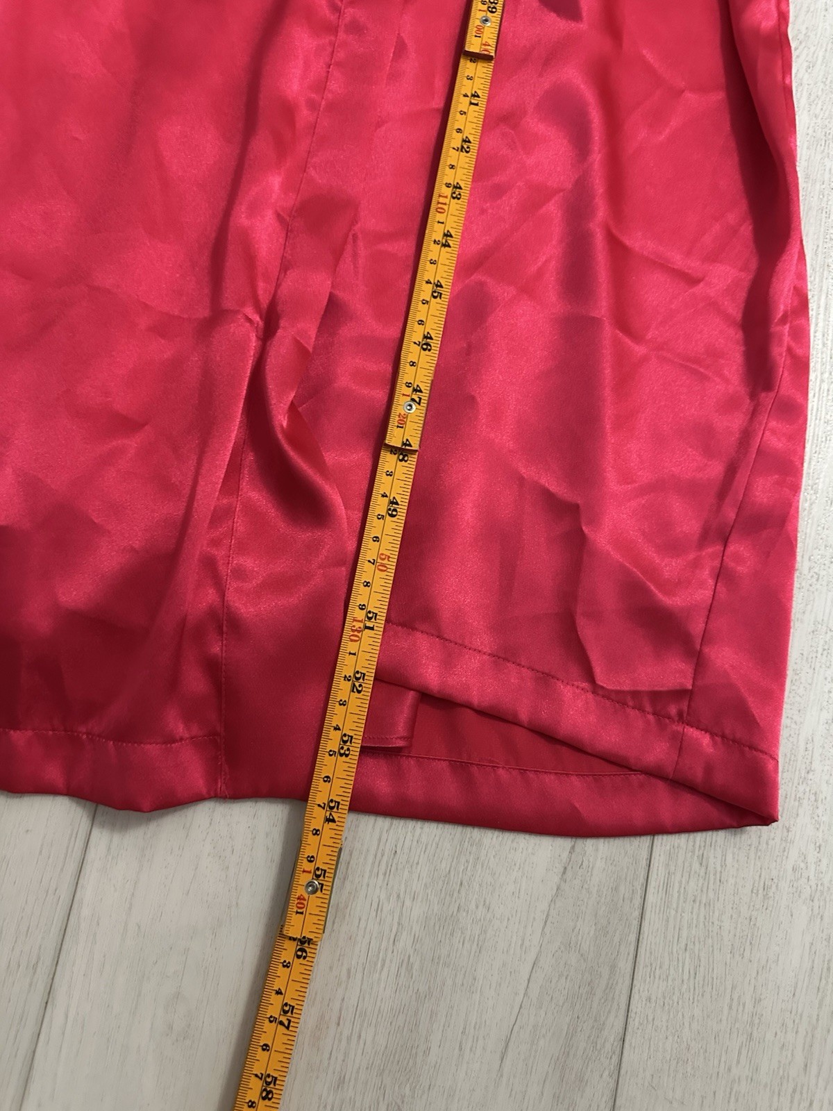 Vintage Victoria’s Secret Satin Robe & Nightgown Set Sz L – Fuchsia Pink – Lace