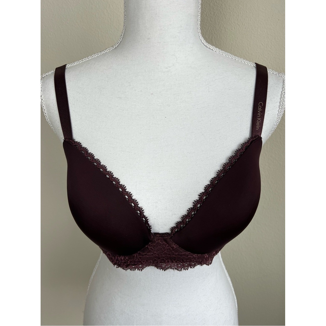Calvin Klein 36C Customized Lift Lace Bra Burgundy Wine Padded Underwire