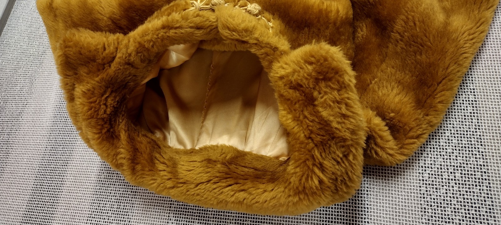 70s Faux Fur Cape Bohemian Look Mustard Bronze Color ASIAN FROG BUTTONS Size S